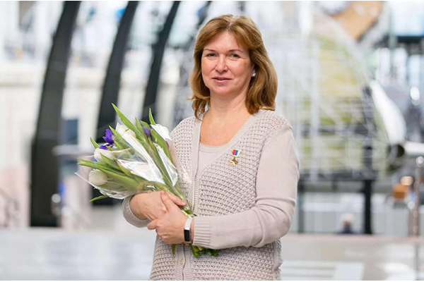 Кондакова Елена Владимировна. Космонавт № 80/320