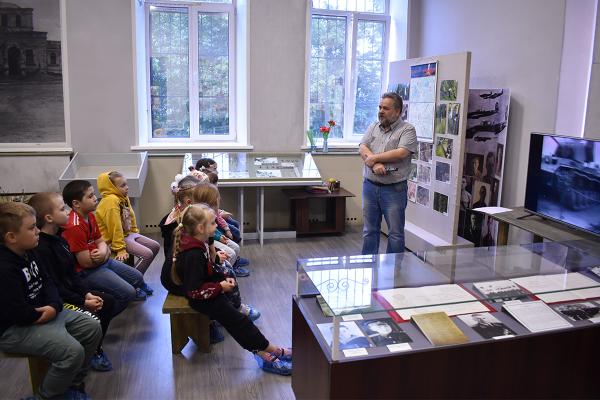 Скорбим и помним. Акция к 81-й годовщине начала ВОВ в Музее-заповеднике Ю. А. Гагарина