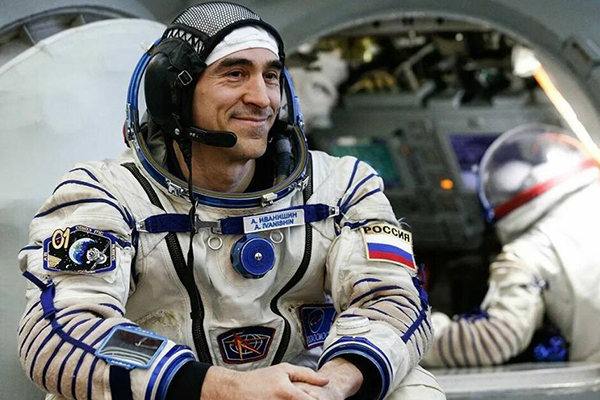 Иванишин Анатолий Алексеевич. Космонавт № 112/522 Иванишин Анатолий Алексеевич. Космонавт № 112/522