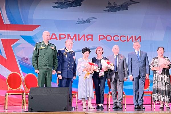 Герману Титову посвящается… Герману Титову посвящается…