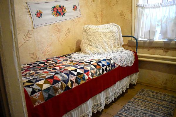 Кровать железная Юры и Бориса