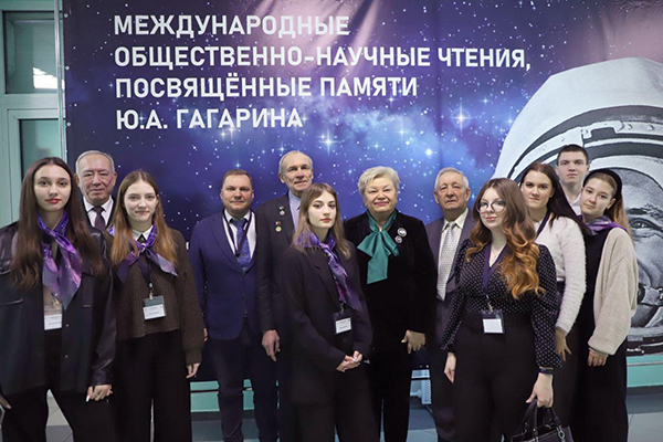 Секция «Космонавтика и общество» 