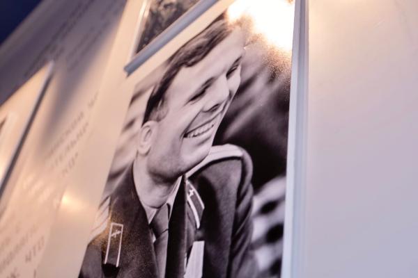 «100 улыбок Гагарина. Секретная формула успеха» «100 улыбок Гагарина. Секретная формула успеха»