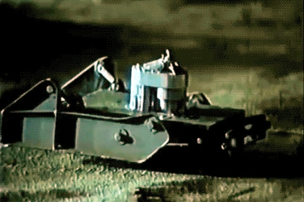 Первый на Марсе и марсоход на «лыжах» Первый на Марсе и марсоход на «лыжах»