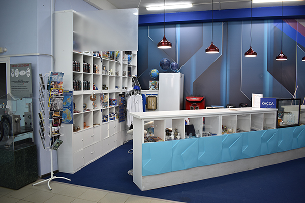 Искусство мерча: музейный магазин