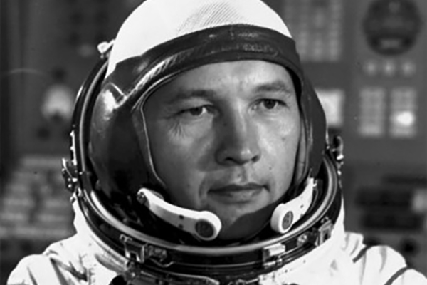 Сарафанов Геннадий Васильевич. Космонавт № 31/72