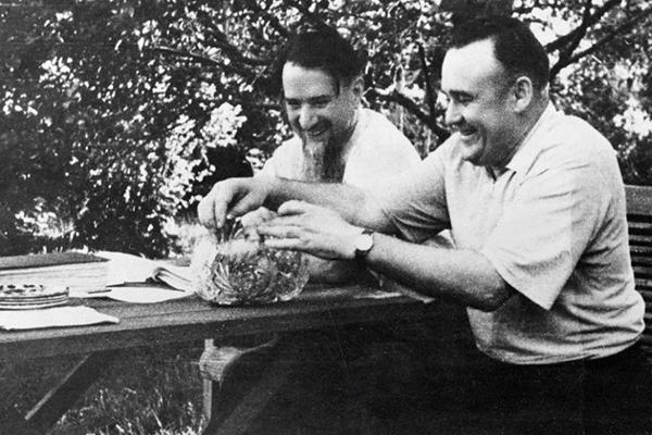 Титаны советской эпохи. 2К: Королев и Курчатов Титаны советской эпохи. 2К: Королев и Курчатов