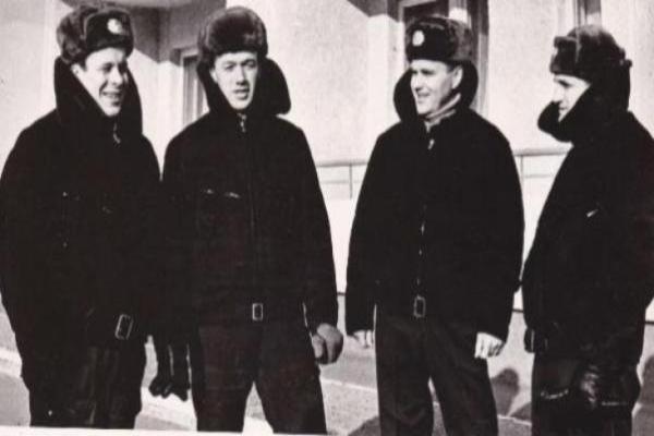 Космический почтальон - Евгений Хрунов Космический почтальон - Евгений Хрунов