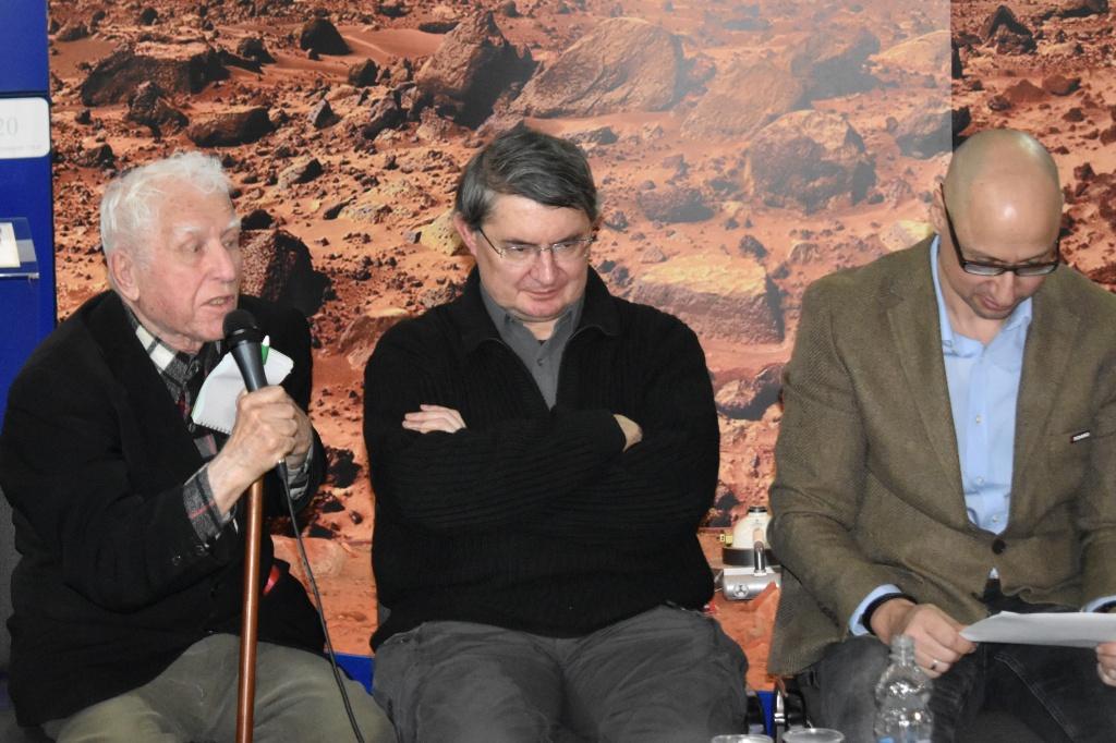 Гагарин — герой нашего времени